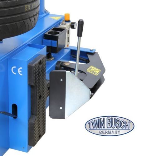 Tyre Changer with new clamping system - TW X-93